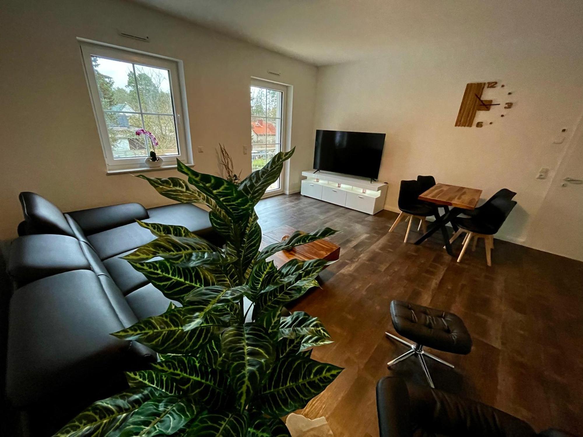 Ferienwohnung Im Gruenen Oranienburg Zewnętrze zdjęcie